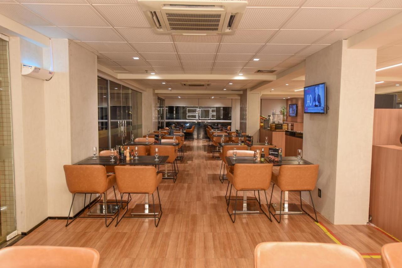 Ibis Sao Luis Hotel Bagian luar foto