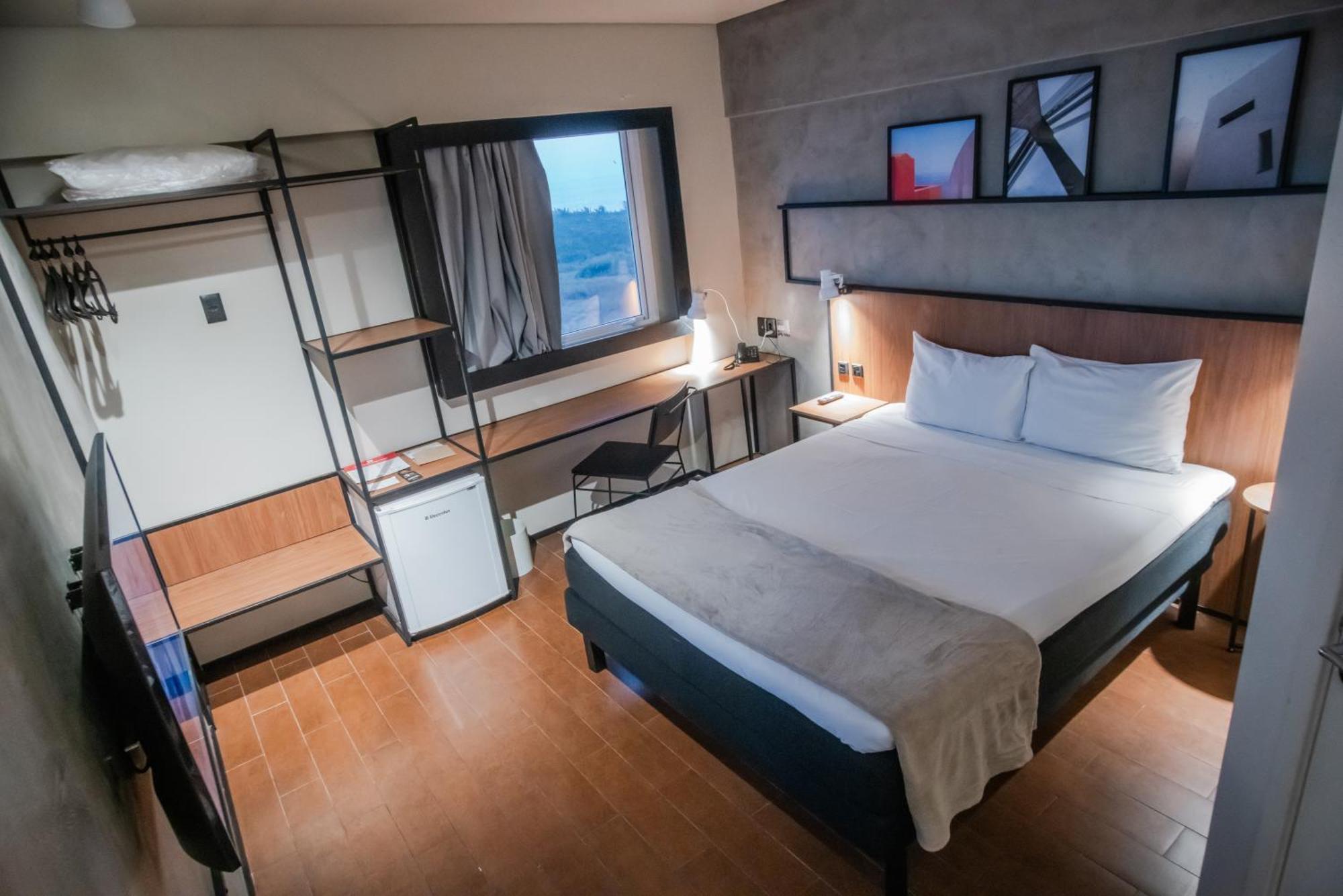 Ibis Sao Luis Hotel Bagian luar foto