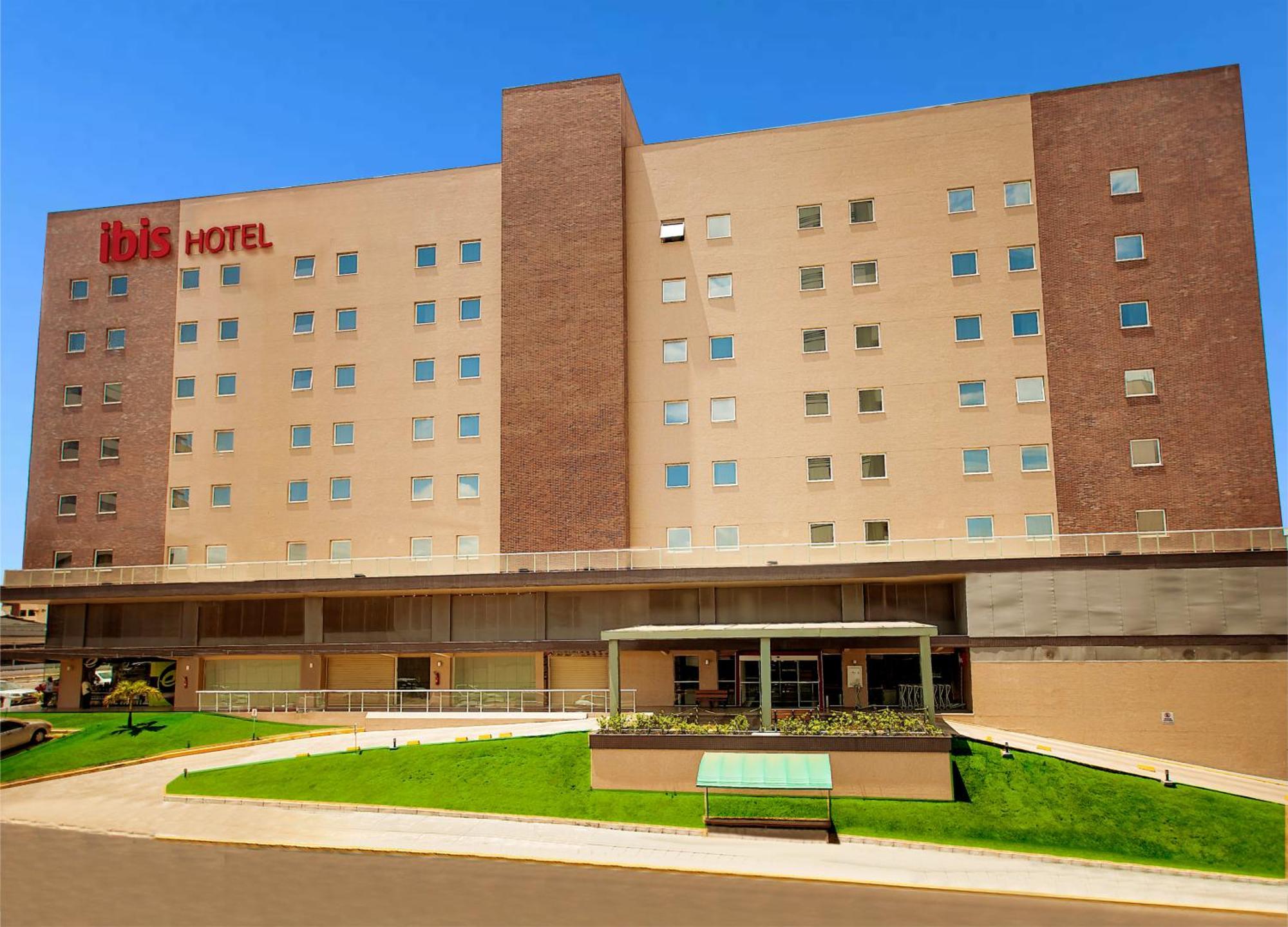 Ibis Sao Luis Hotel Bagian luar foto